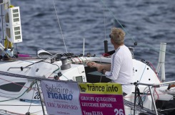 Yann Elies (Groupe Queguiner-Leucemie Espoir) en tete au passage du phare de Wolf Rock lors de la 3eme etape de la Solitaire du Figaro - Eric Bompard cachemire entre La Cornouaille et Torbay (Angleterre) - le 16/06/2015