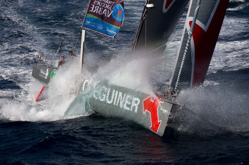 Entrainement du monocoque Imoca Groupe Queguiner-Leucemie Espoir en vue de la Transat Jacques Vabre - Skipper : Yann Elies - Co-Skipper : Charlie Dalin - Le 31/08/2015