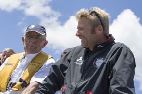 Yann Elies, skipper du monocoque Imoca Queguiner-Leucemie Espoir en demonstration d helitreuillage avec la Marine Nationale - Fetes Maritimes Internationales de Brest 2016 le 14/07/2016