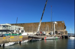 Mise à l'eau de l'IMOCA Quéguiner Leucémie Espoir - 22 août 2016