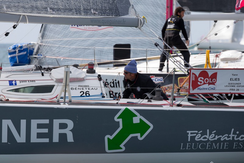 Yann Elies, skipper du Figaro Queguiner-Leucemie Espoir lors du depart de la grande course de la Solo Maitre Coq 2017 - Les Sables d Olonne le 27/04/2017