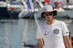 Tanguy Le Turquais (Queguiner-Kayak) au depart de la Solo Maitre Coq - Les Sables d Olonne le 25/06/2020