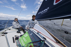 Tanguy Le Turquais et Corentin Douguet à bord du Figaro Quéguiner - Innoveo